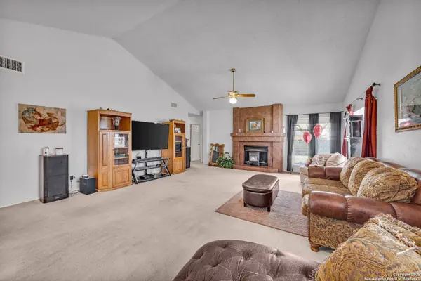 8746 Serene Ridge, San Antonio, TX 78239