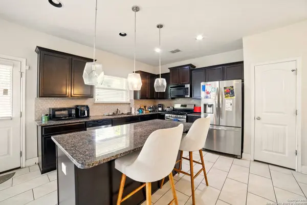 5819 Couble, San Antonio, TX 78253