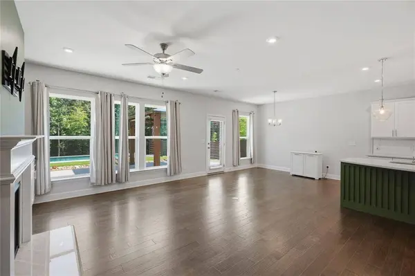 6168 Collins RD, Acworth, GA 30101