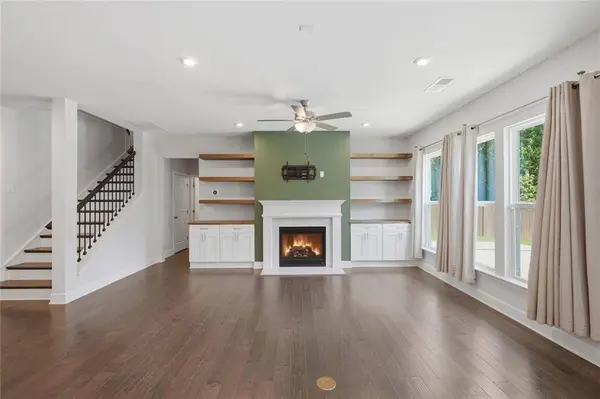 6168 Collins RD, Acworth, GA 30101
