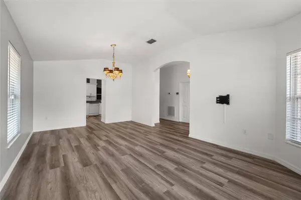 2085 FRIAR TUCK LN, Orange City, FL 32763