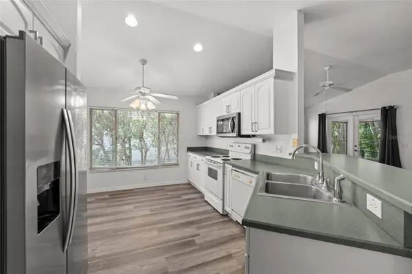 2085 FRIAR TUCK LN, Orange City, FL 32763