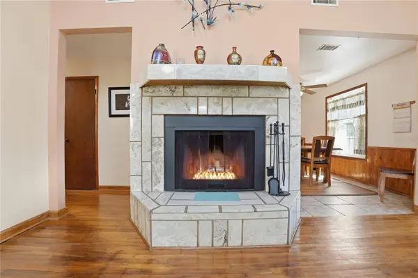 3131 JUNIPER DR, Edgewater, FL 32141