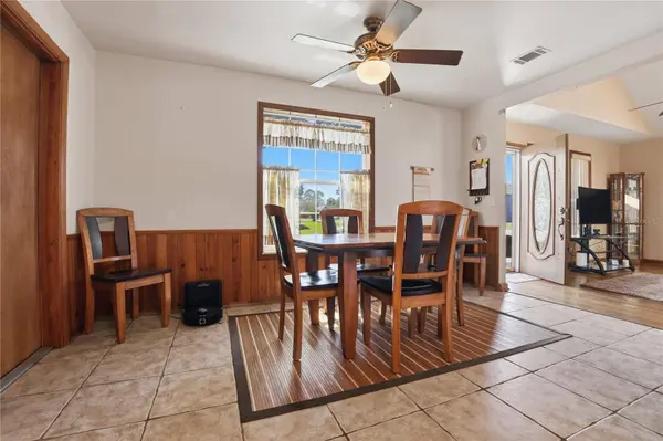 3131 JUNIPER DR, Edgewater, FL 32141