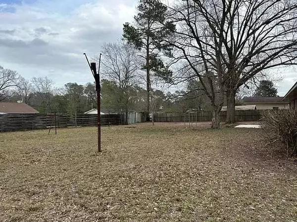 205 Dahlia Dr, Andalusia, AL 36420