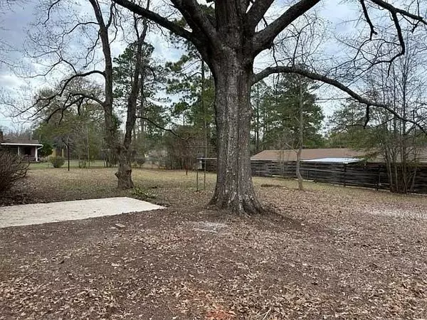 205 Dahlia Dr, Andalusia, AL 36420