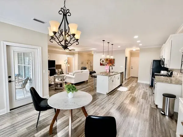 207 Cabrio Way, Headland, AL 36345