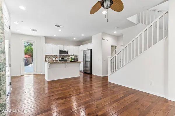 2922 Encina Lane, Simi Valley, CA 93065