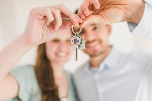Despite slower sales, homeowners are still seeing record increases in their home equity.