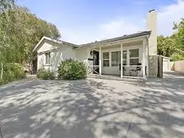 Woodland Hills, CA 91364-1711,5136 Topanga Canyon Blvd