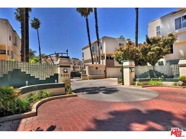 5455 Sylmar Ave #201, Sherman Oaks, CA 91401
