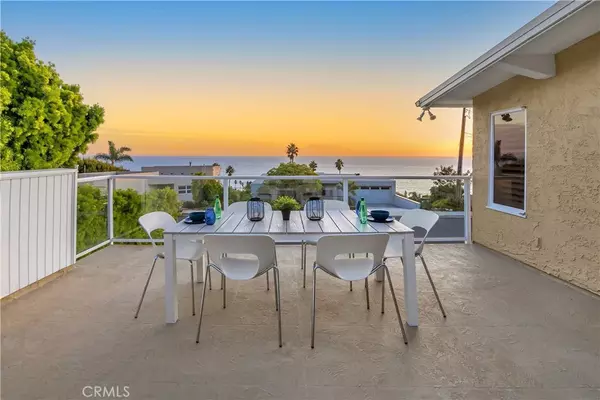 11422 Tongareva St, Malibu, CA 90265-2223