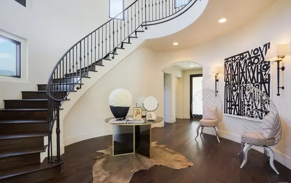 2710 Country Ridge Rd, Calabasas, CA 91302