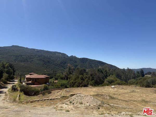 2116 Stunt RD, Calabasas, CA 91302