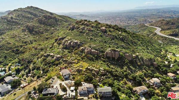 0 Mesa DR, Simi Valley, CA 93063