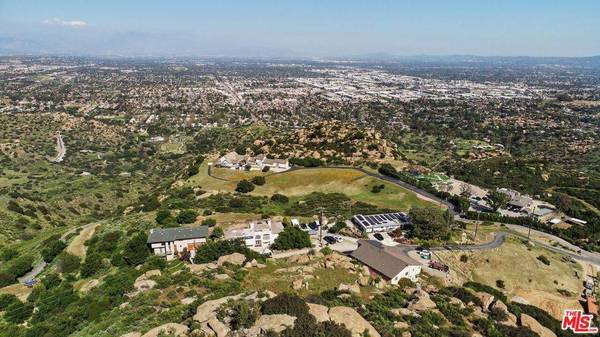 0 Mesa DR, Simi Valley, CA 93063