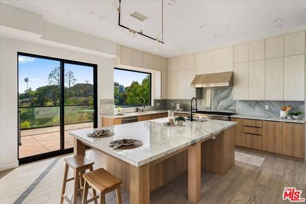 5675 Calpine DR, Malibu, CA 90265