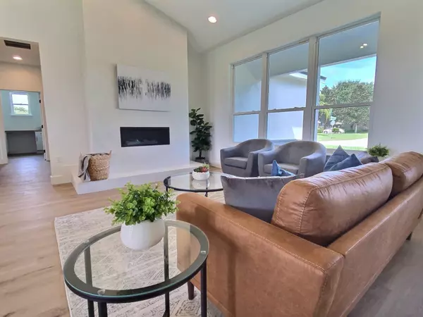 Staging Tips to Help You Sell Faster in Central Florida’s Market