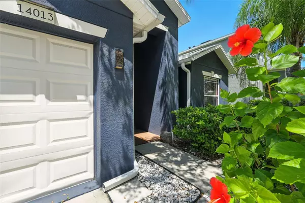 14013 HOLLOW CREST PL, Riverview, FL 33579