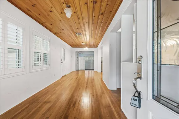 2503 JAMIE CIR, Orlando, FL 32803