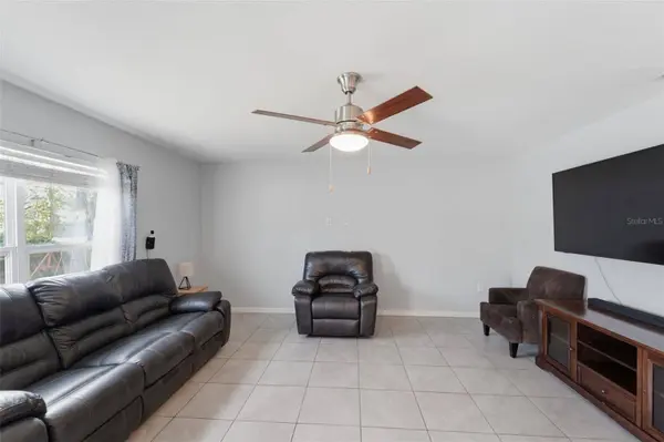 1915 BAYPORT DR, Deltona, FL 32728