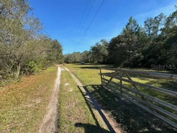 130 ROBIN RD, Palatka, FL 32177