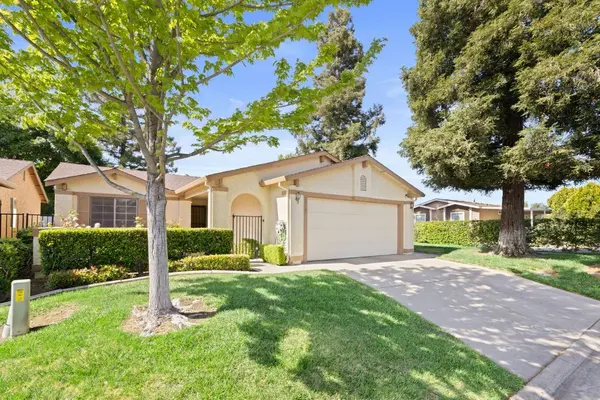 7513 Sunfield LN, Sacramento, CA 95828