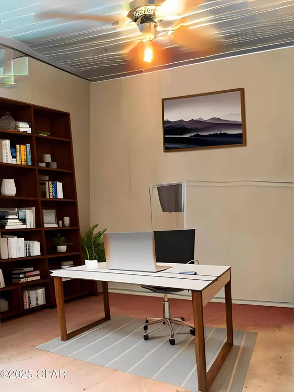 546 S 2nd ST, Wewahitchka, FL 32465