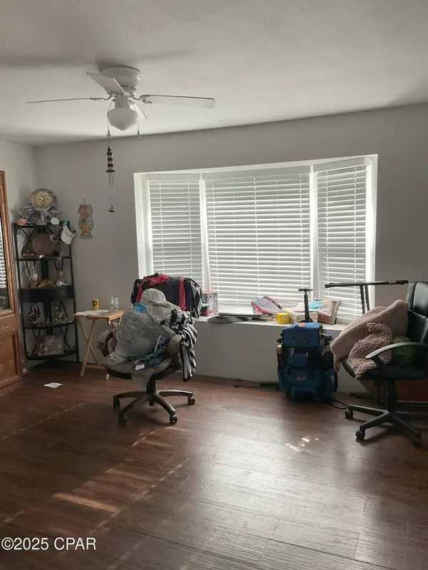 546 S 2nd ST, Wewahitchka, FL 32465