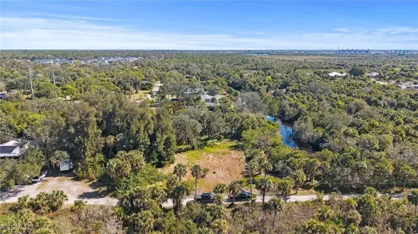 16920 Pelican WAY, North Fort Myers, FL 33917