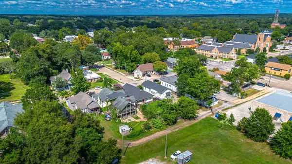 808 W 5th St., Laurel, MS 39440