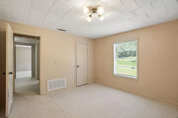 862 & 864 MS-15, Stringer, MS 39481