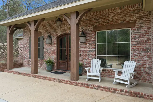 17 Parson's Creek Dr., Hattiesburg, MS 39402