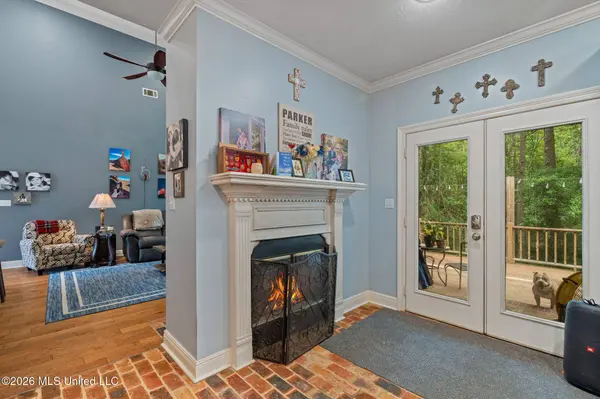 17 Stonecrest, Hattiesburg, MS 39402