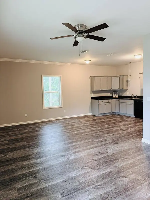 16424 Se Pear St, Blountstown, FL 32324