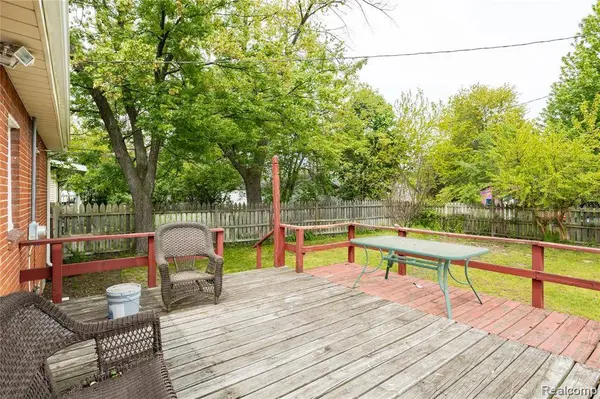 2028 9th Street, Port Huron, MI 48060