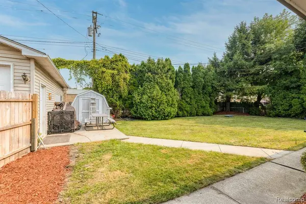 2025 Union Street, Port Huron, MI 48060