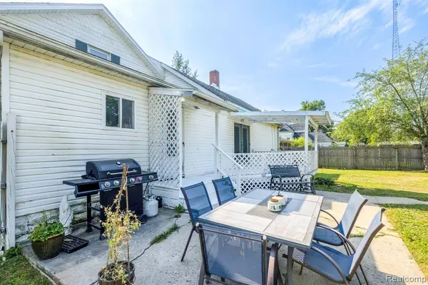 203 S Main Street, Capac Vlg, MI 48014