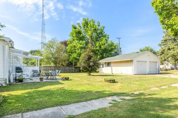 203 S Main Street, Capac Vlg, MI 48014