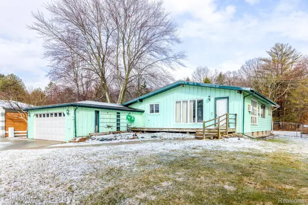4404 N River RD, Fort Gratiot Charter Township, MI 48059