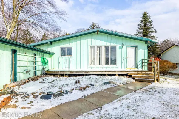 4404 N River RD, Fort Gratiot Charter Township, MI 48059