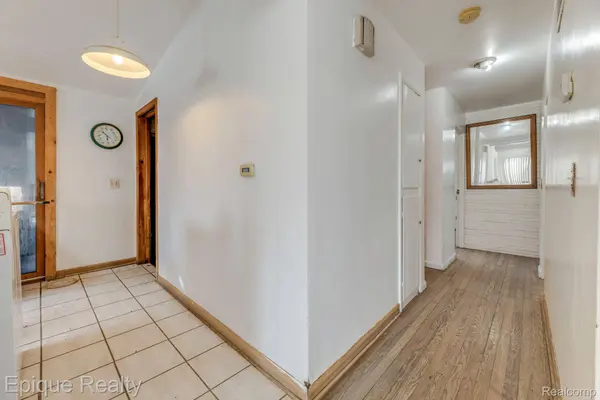 4404 N River RD, Fort Gratiot Charter Township, MI 48059