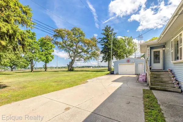 403 Gratiot BLVD, Marysville, MI 48040