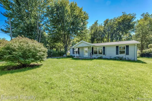 3501 Idle Hour CT, Burtchville Township, MI 48059