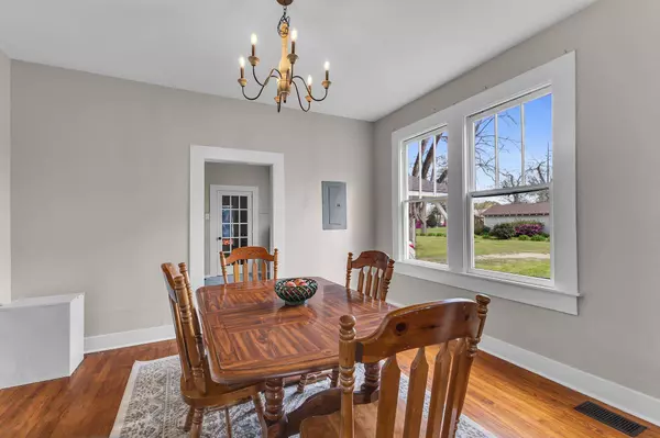 302 Bay St., Purvis, MS 39475