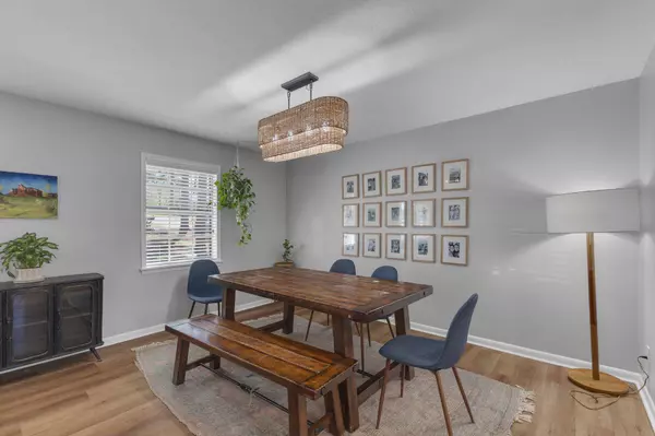 108 Parkwood Dr., Hattiesburg, MS 39402