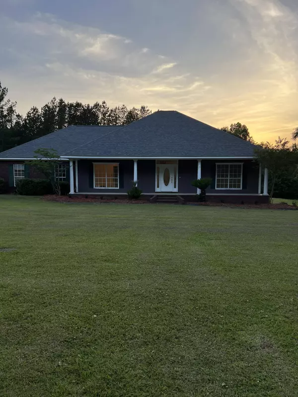 249 Burger Rd., Petal, MS 39465