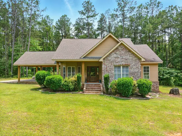 51 Higgins Rd., Sumrall, MS 39482