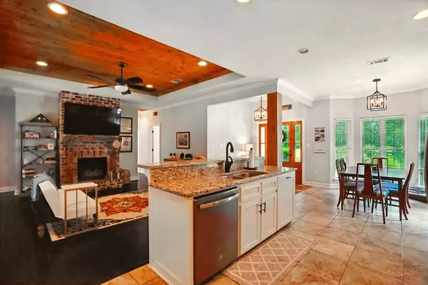 51 Higgins Rd., Sumrall, MS 39482