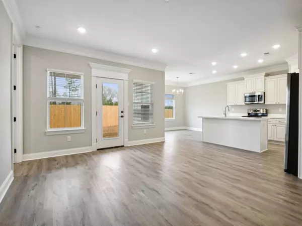 18 S Founders WAY, Hattiesburg, MS 39401